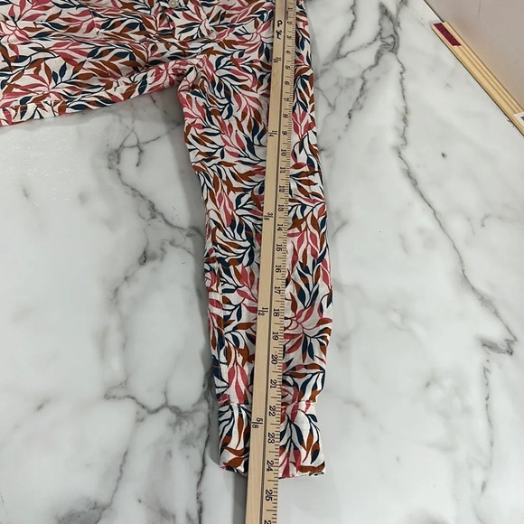 Lands End Button Front Shirt Womens Medium Leaf Print Tropical Linen Long Sleeve - Picture 12 of 12